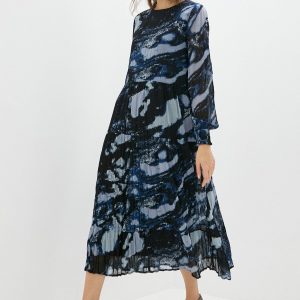 Платье b.young