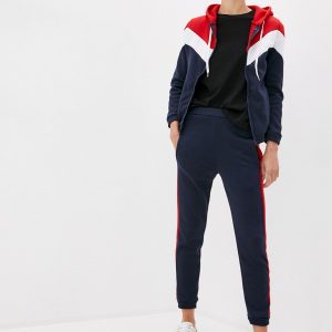 Костюм спортивный Modelle
